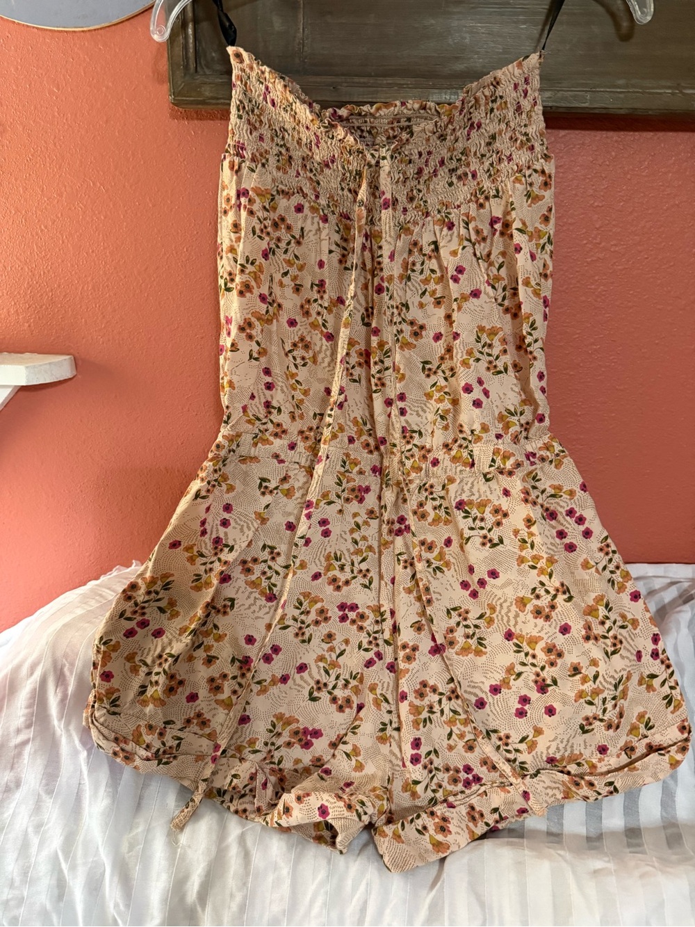 Jessica Simpson Strapless Peach Floral Smocked Romper Size XS